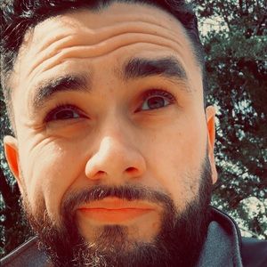 Meet your Posher, Aj